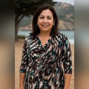 STAR VIXEN Artsy Colorful Preppy Boho Gypsy Abstract Midi Wrap Dress(#1,004).